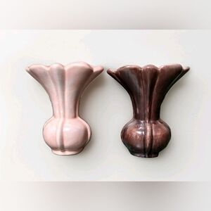 Pair Of Vintage Gonder USA Pottery Vases E-29